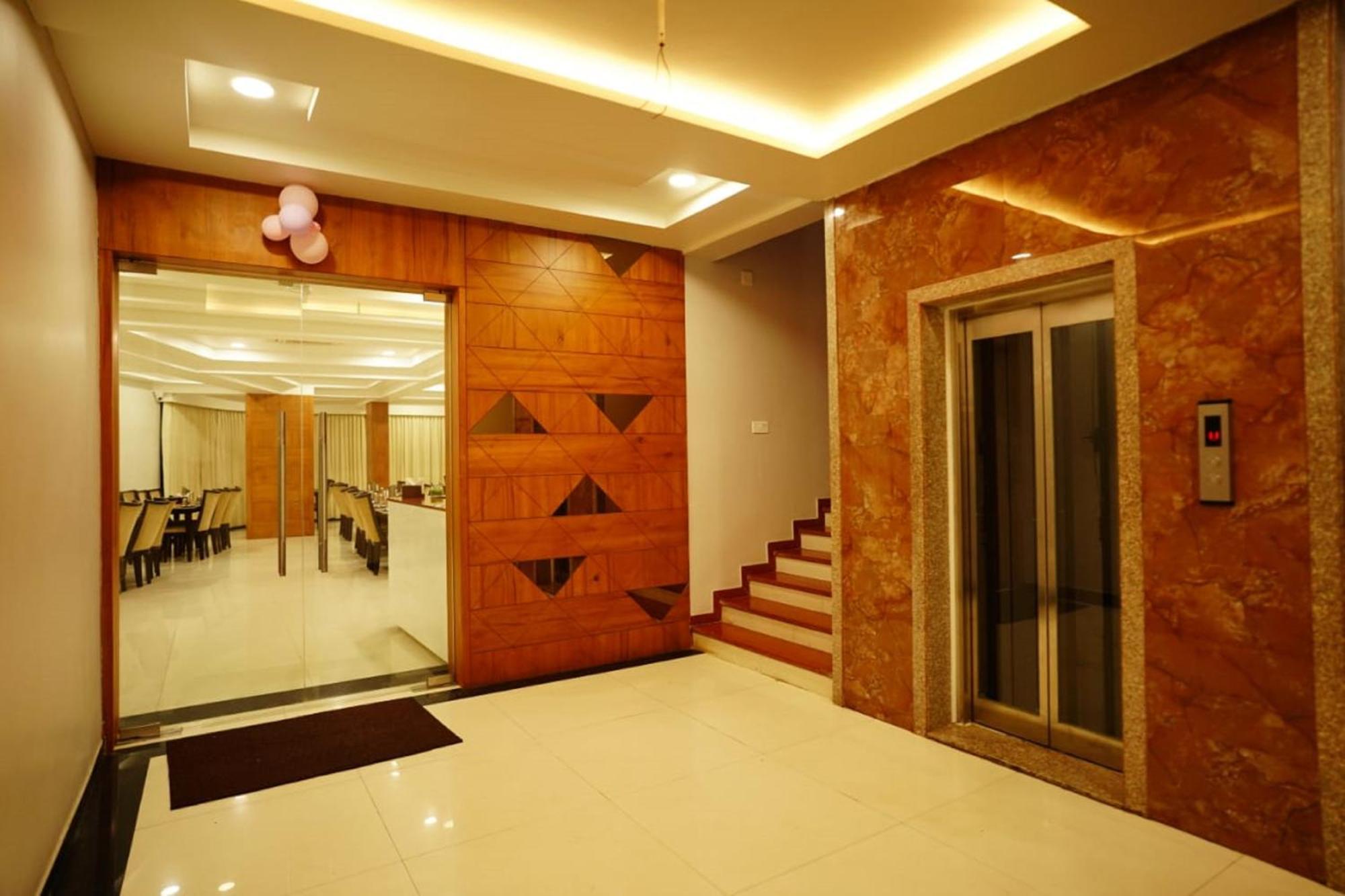 Babuji Jodhpur Palace 3*