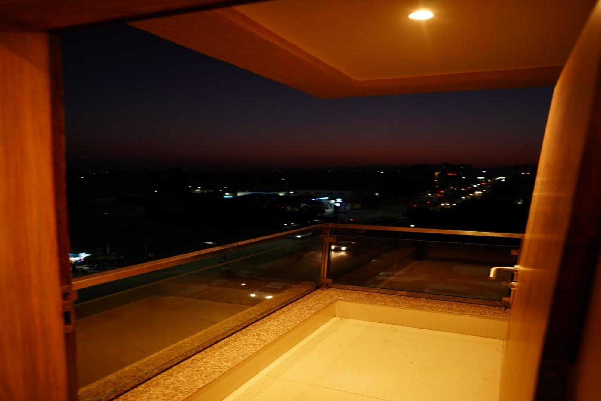 Babuji Jodhpur Palace 3*