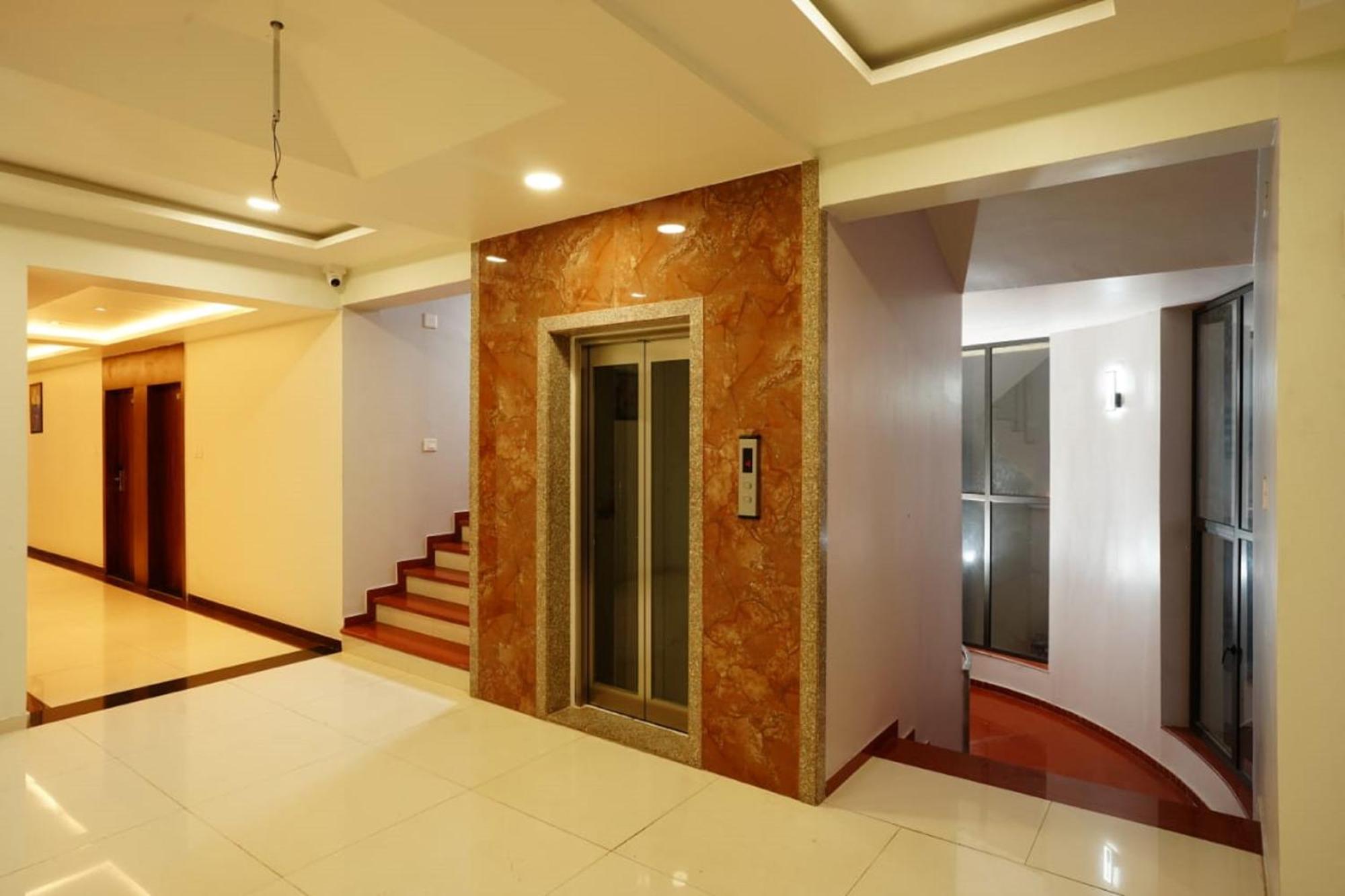 Hotel Babuji Jodhpur Palace 3*